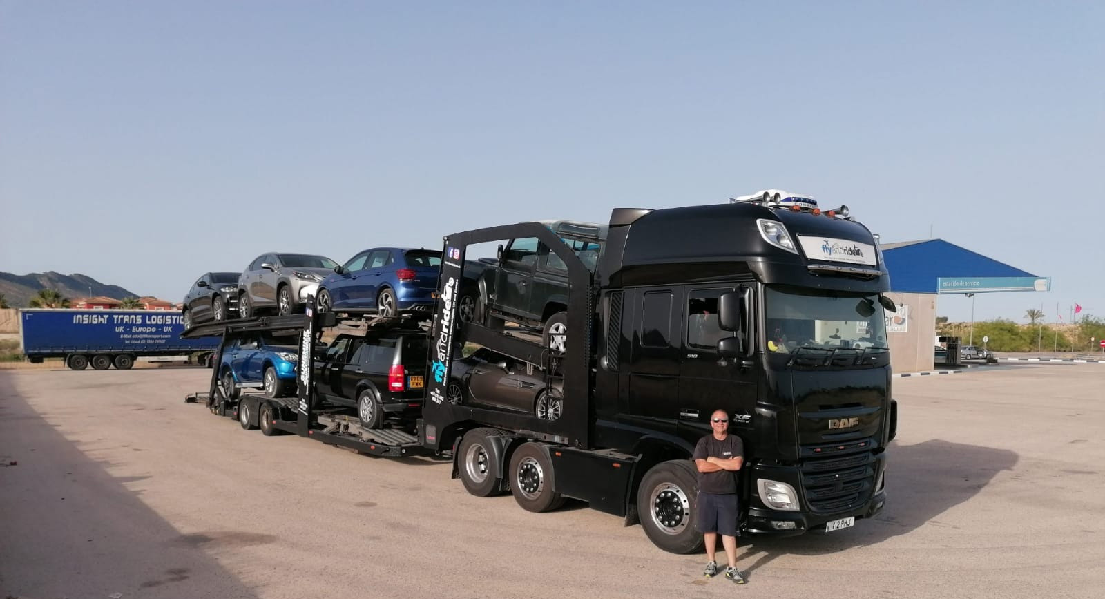 How to transport a car from the UK to Portugal